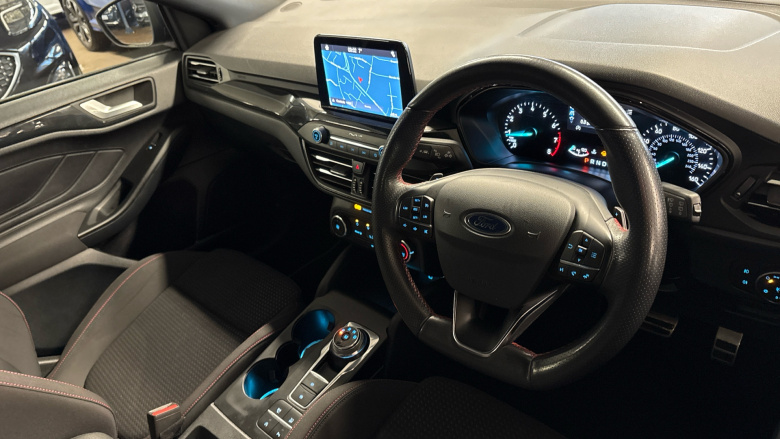 Ford Focus 1.0 EcoBoost 125 ST-Line 5dr Auto Petrol Hatchback